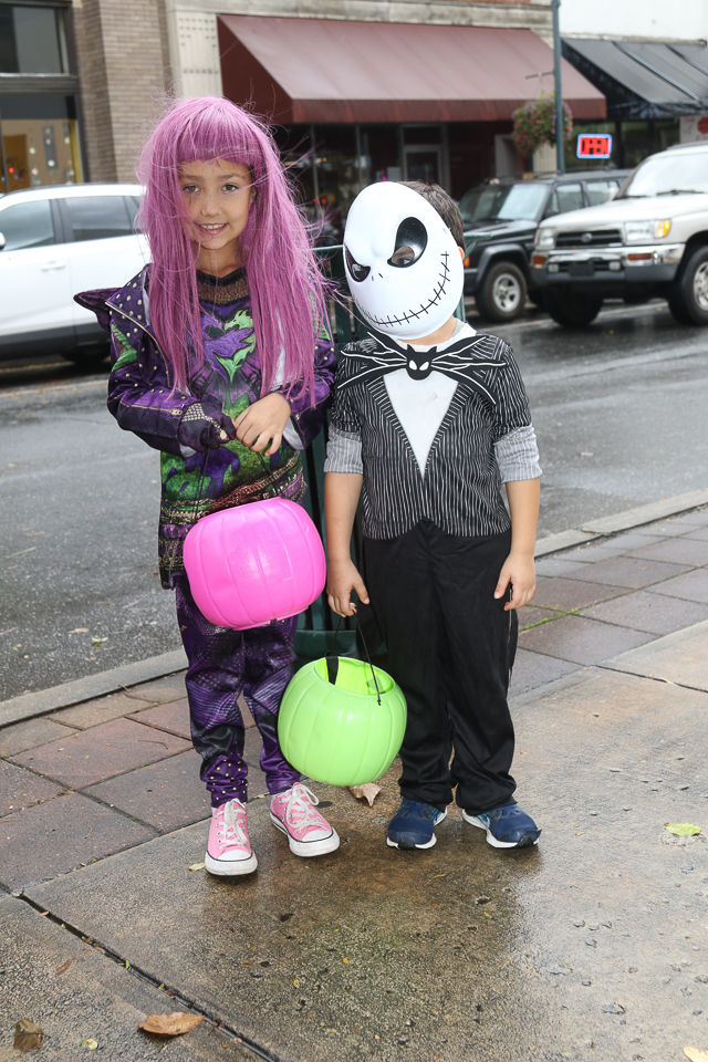 Halloween Trick or Treat Downtown Morganton 2019-9454.JPG